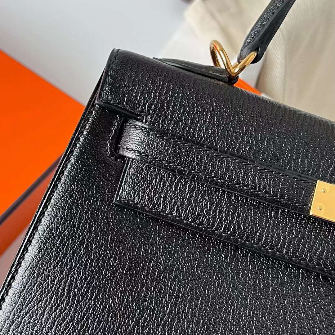 Hermès（爱马仕）Kelly 凯莉包 Chevre 进口山羊皮 Ck89 黑色 金扣 25cm 全手工蜡线缝制 Ghw