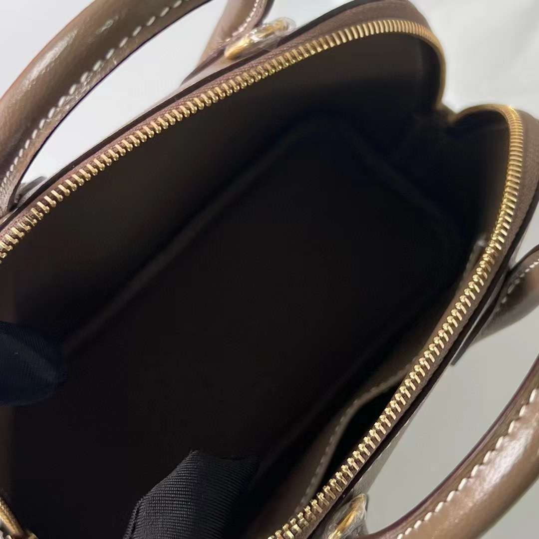 Hermès（爱马仕）Mini Bolide 迷你保龄球包 Chevre 进口山羊皮 Ck18 大象灰 金扣 19cm 全手工蜡线缝制 Ghw