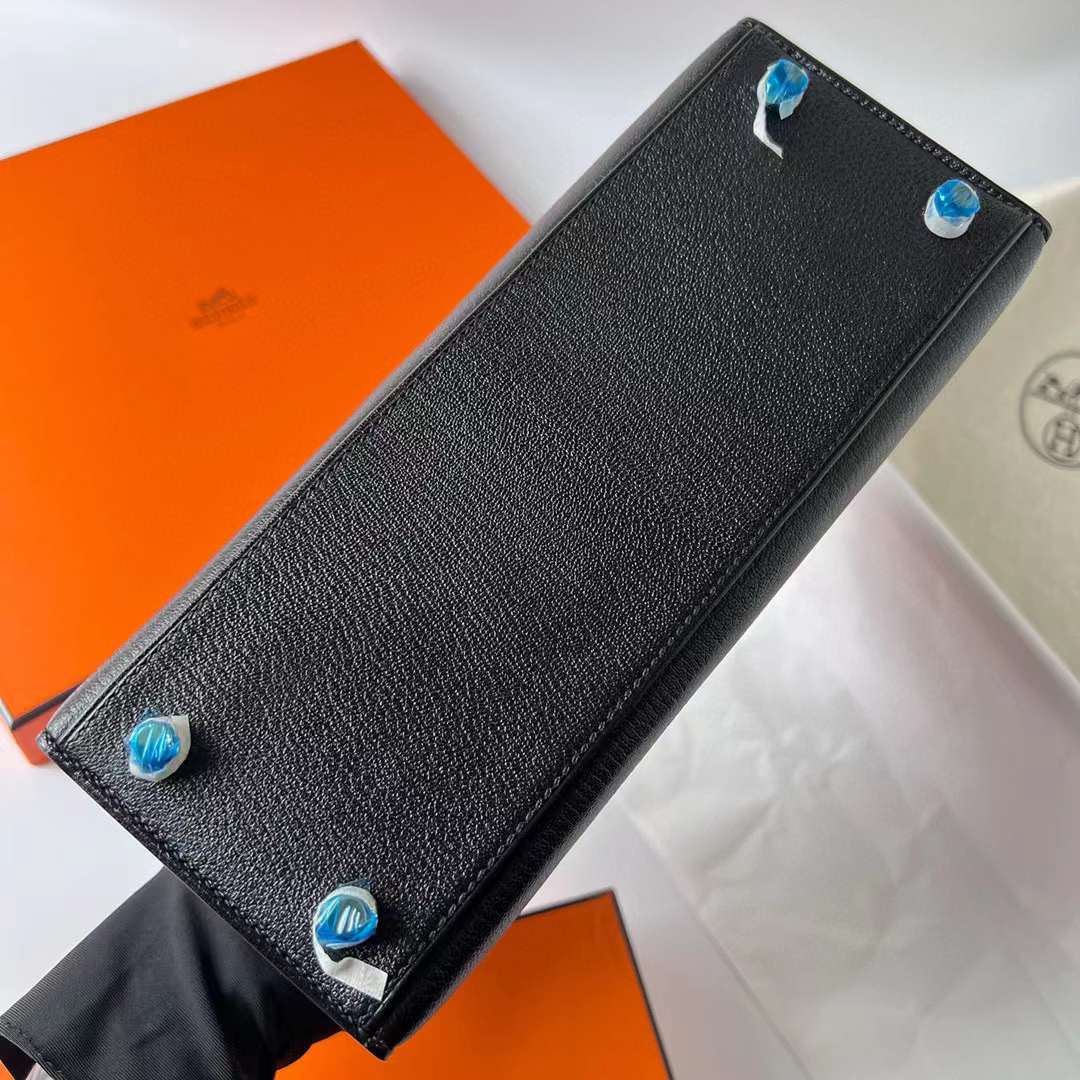 Hermès（爱马仕）Kelly 凯莉包 Chevre 进口山羊皮 Ck89 黑色 金扣 25cm 全手工蜡线缝制 Ghw