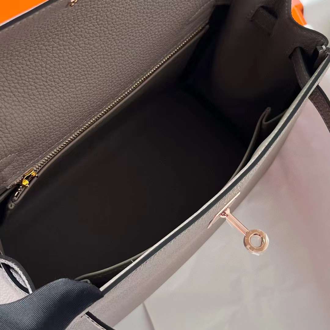 Hermès（爱马仕）Kelly 凯莉包 Togo皮 M8 沥青灰 玫瑰金扣 25cm 全手工蜡线缝制 Rghw