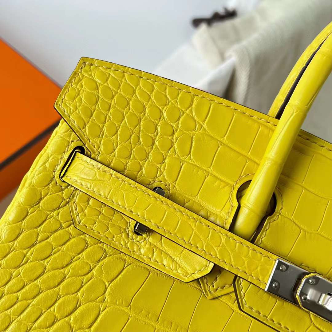 Hermès（爱马仕）Birkin 铂金包 雾面美洲鳄 Matte Alligator Crocodile M9 金盏花黄 银扣 25cm 全手工蜡线缝制 Phw