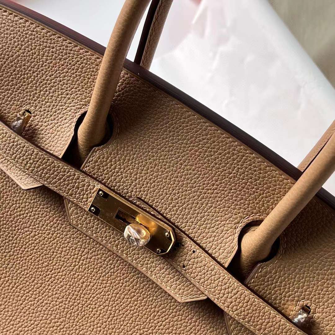 Hermès（爱马仕）Birkin 铂金包 Togo皮 0M 奶茶色 金扣 30cm 全手工蜡线缝制 Ghw