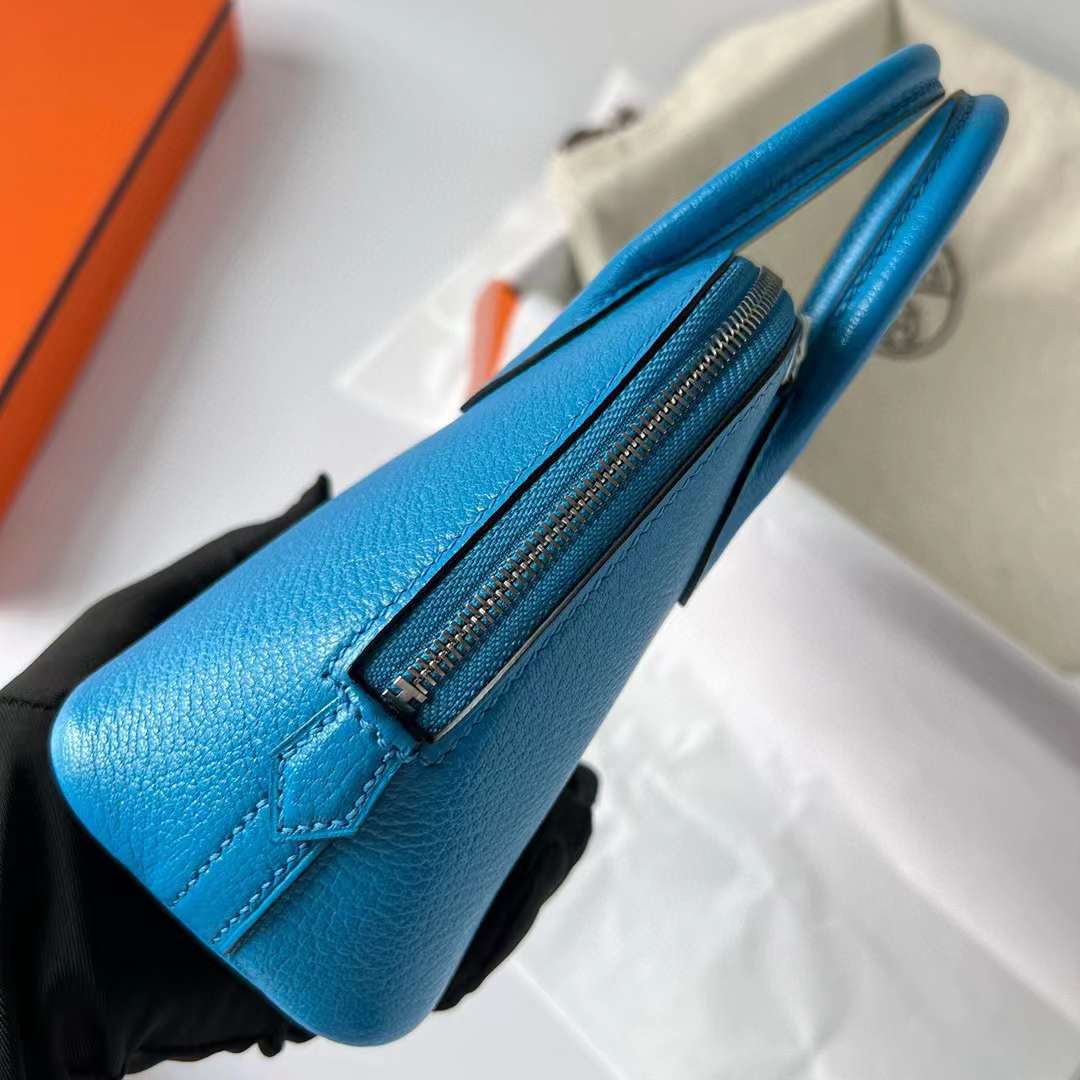 Hermès（爱马仕）Mini Bolide 迷你保龄球包 Chevre 山羊皮 0F 佛里达蓝 银扣 19cm 全手工蜡线缝制 Phw