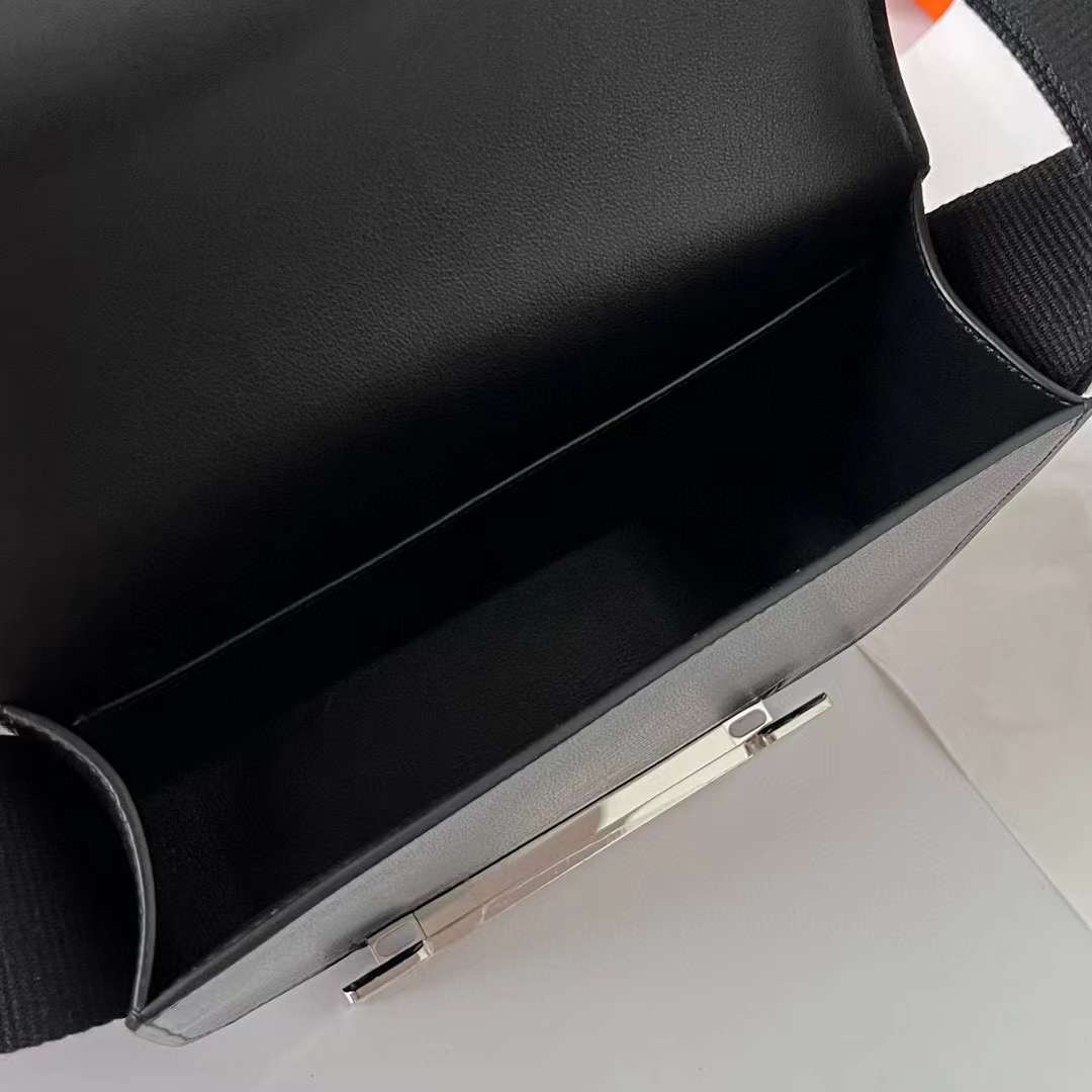 Hermès（爱马仕）Geta Chevre 进口山羊皮 Ck89 黑色 银扣 20cm 全手工蜡线缝制 Phw