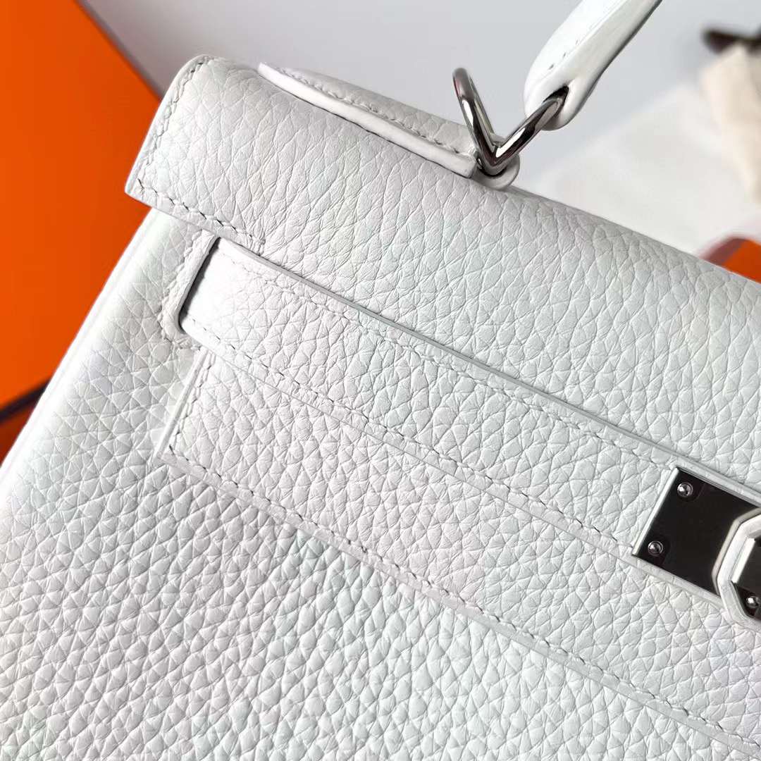 Hermès（爱马仕）Kelly 凯莉包 Clemence（原厂进口tc皮）01 纯白 银扣 25cm 全手工蜡线缝制 Phw