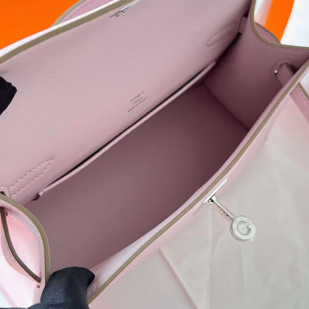 Hermès（爱马仕）Mini Kelly Pochette Epsom 09 梦幻粉紫 银扣 22cm 全手工蜡线缝制 Phw