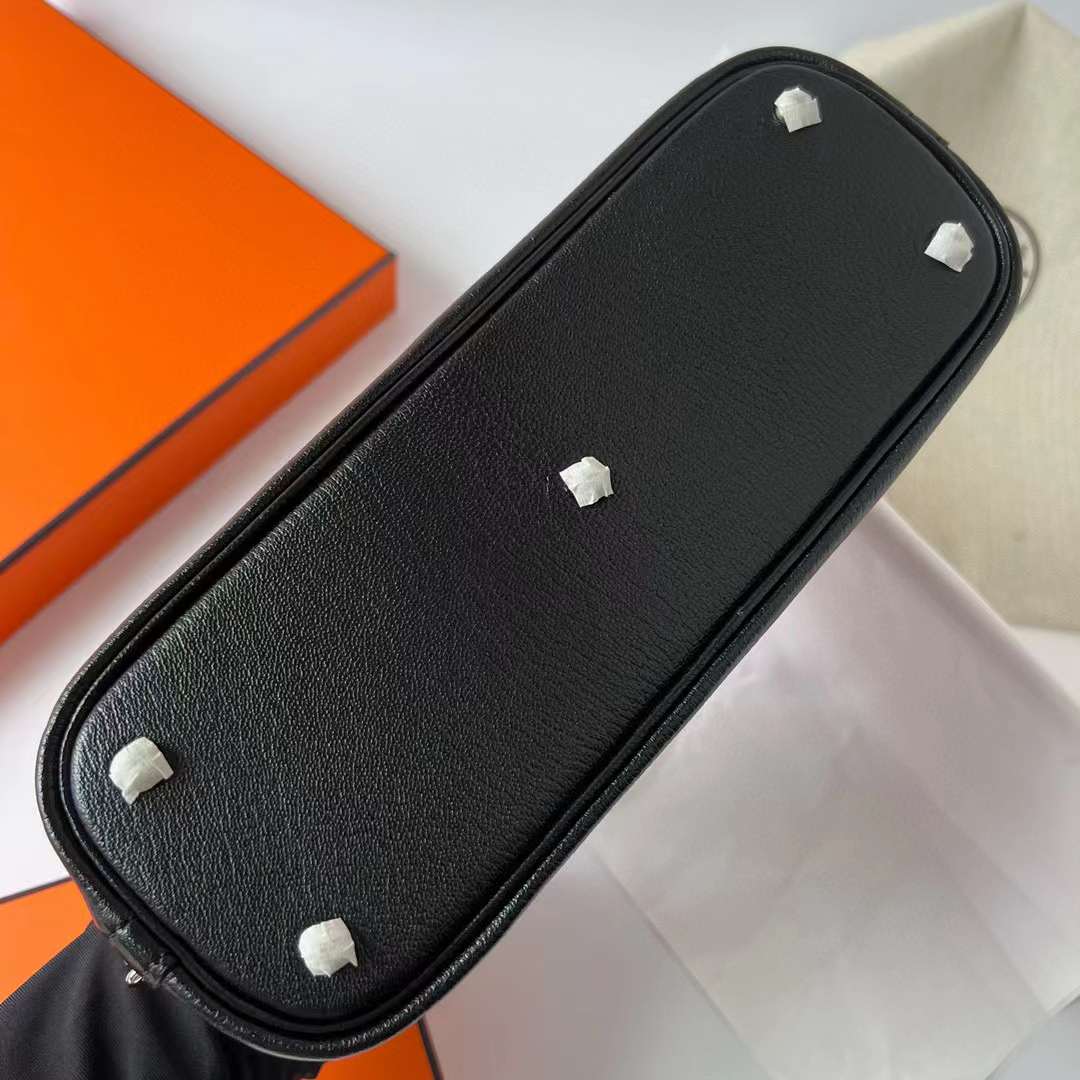 Hermès（爱马仕）Bolide 保龄球包 Chevre 进口山羊皮 Ck89 黑色 银扣 25cm 全手工蜡线缝制 Phw
