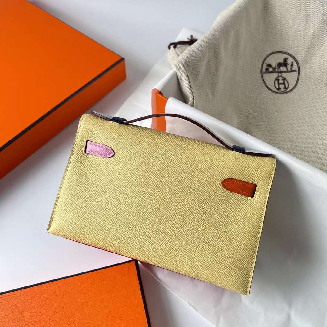 Hermès（爱马仕）Mini Kelly Pochette Epsom Hss 多拼色 9R 柠檬黄 拼 1Z 小鸡黄 拼 X9 锦葵紫 拼 9J 火焰橙 拼 T0 雾蓝色 拼 1K 竹子绿 拼 A5 杜鹃红 银扣 22cm