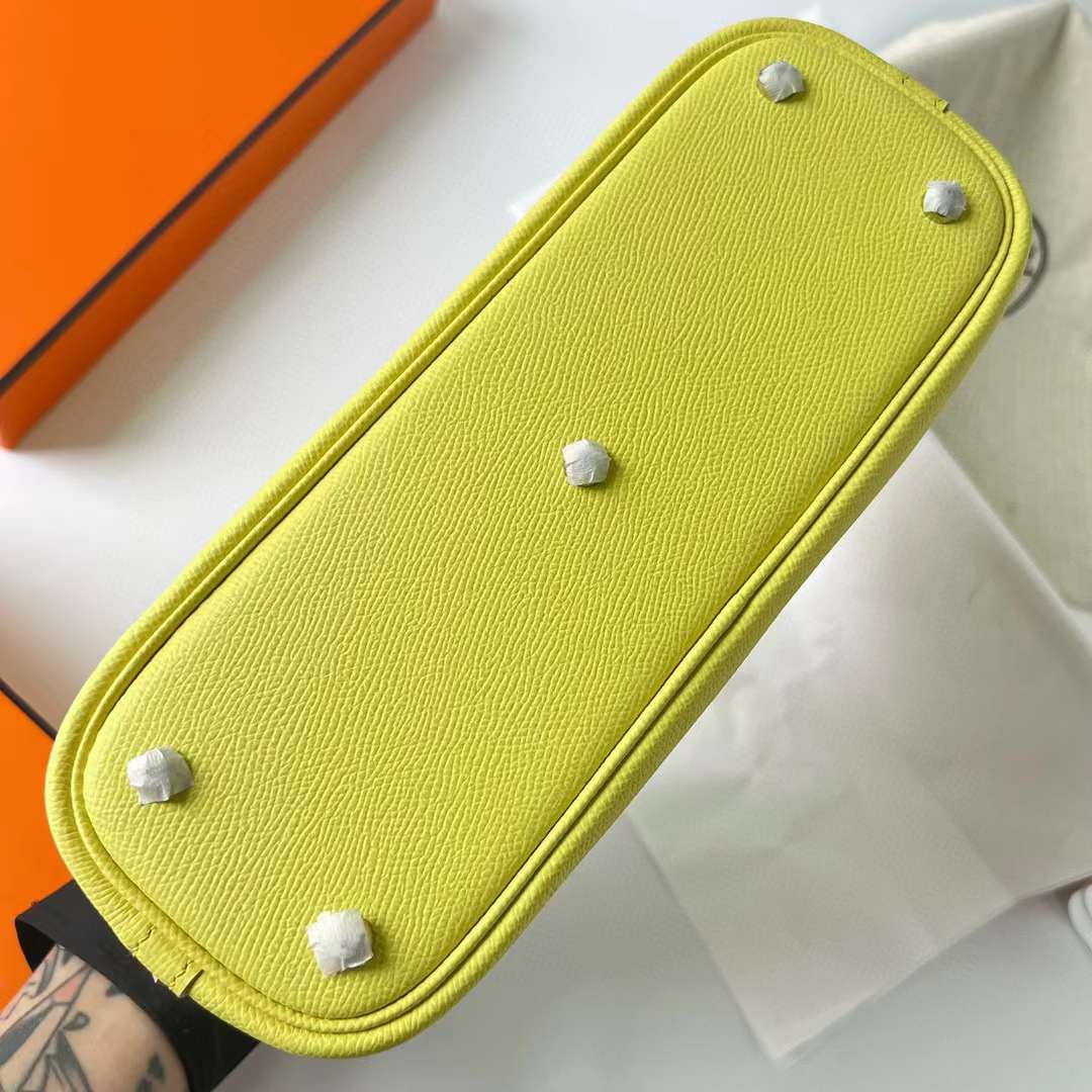 Hermès（爱马仕）Bolide 保龄球包 Epsom 9R 柠檬黄 拼 X9 锦葵紫 拼 Ck10 奶昔白 银扣 25cm 全手工蜡线缝制 Phw