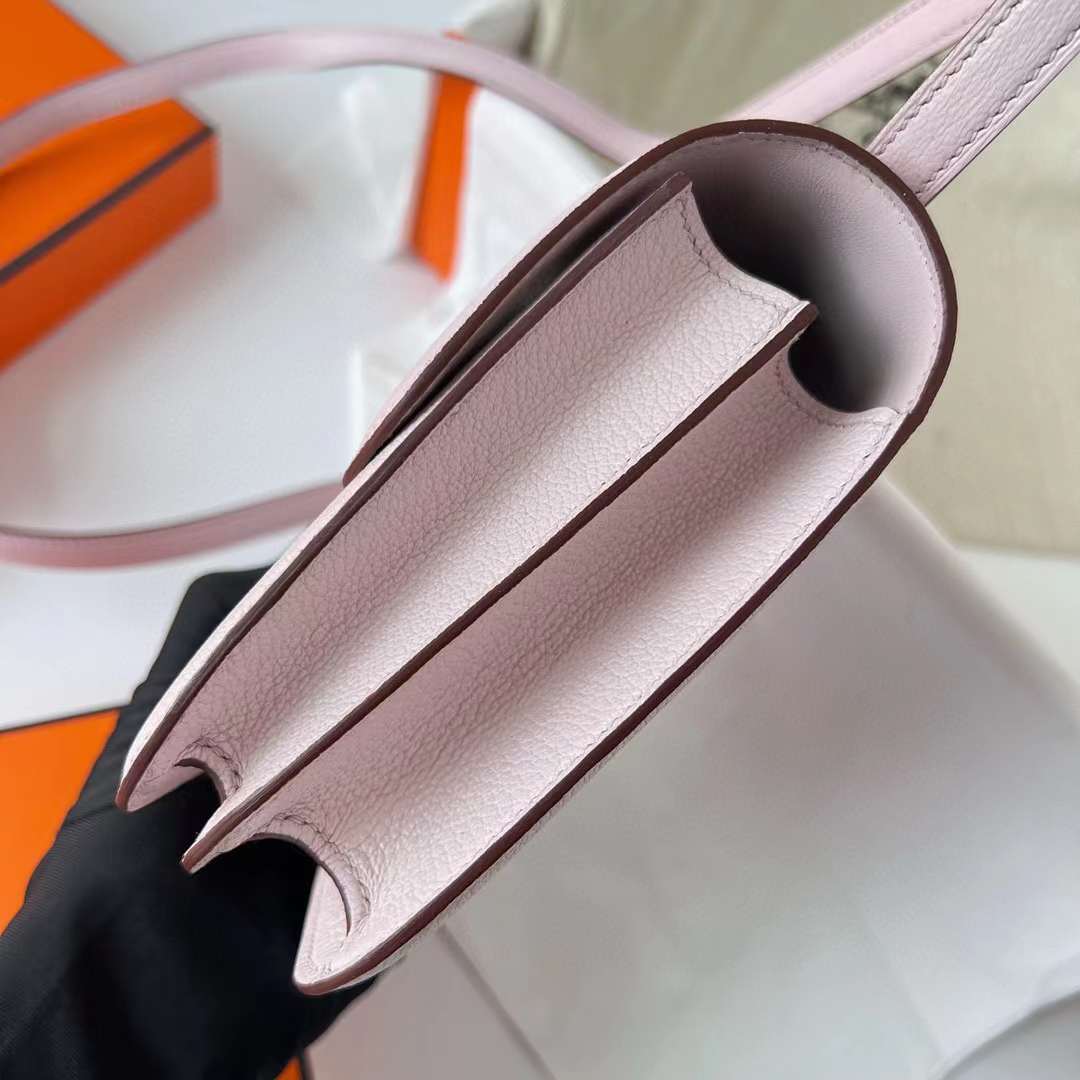 Hermès（爱马仕）Constance 康斯坦斯 1-19 Chevre 进口山羊皮 09 梦幻粉紫 玫瑰金扣 19cm 全手工蜡线缝制 Rghw