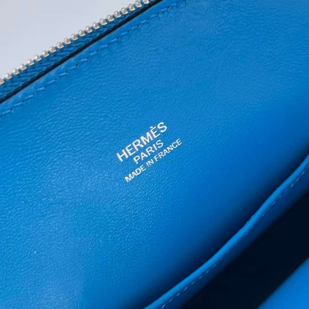 Hermès（爱马仕）Mini Bolide 迷你保龄球包 Chevre 山羊皮 0F 佛里达蓝 银扣 19cm 全手工蜡线缝制 Phw