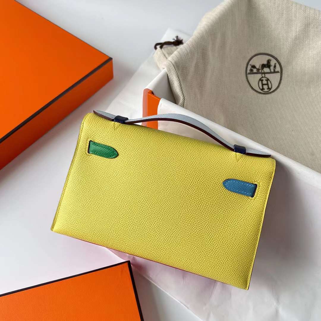 Hermès（爱马仕）Mini Kelly Pochette Epsom Hss 多拼色 9R 柠檬黄 拼 1Z 小鸡黄 拼 P3 北方蓝 拼 U4 丝绒绿 拼 9J 火焰橙 拼 E5 糖果粉 拼 T0 雾蓝色 银扣 22cm