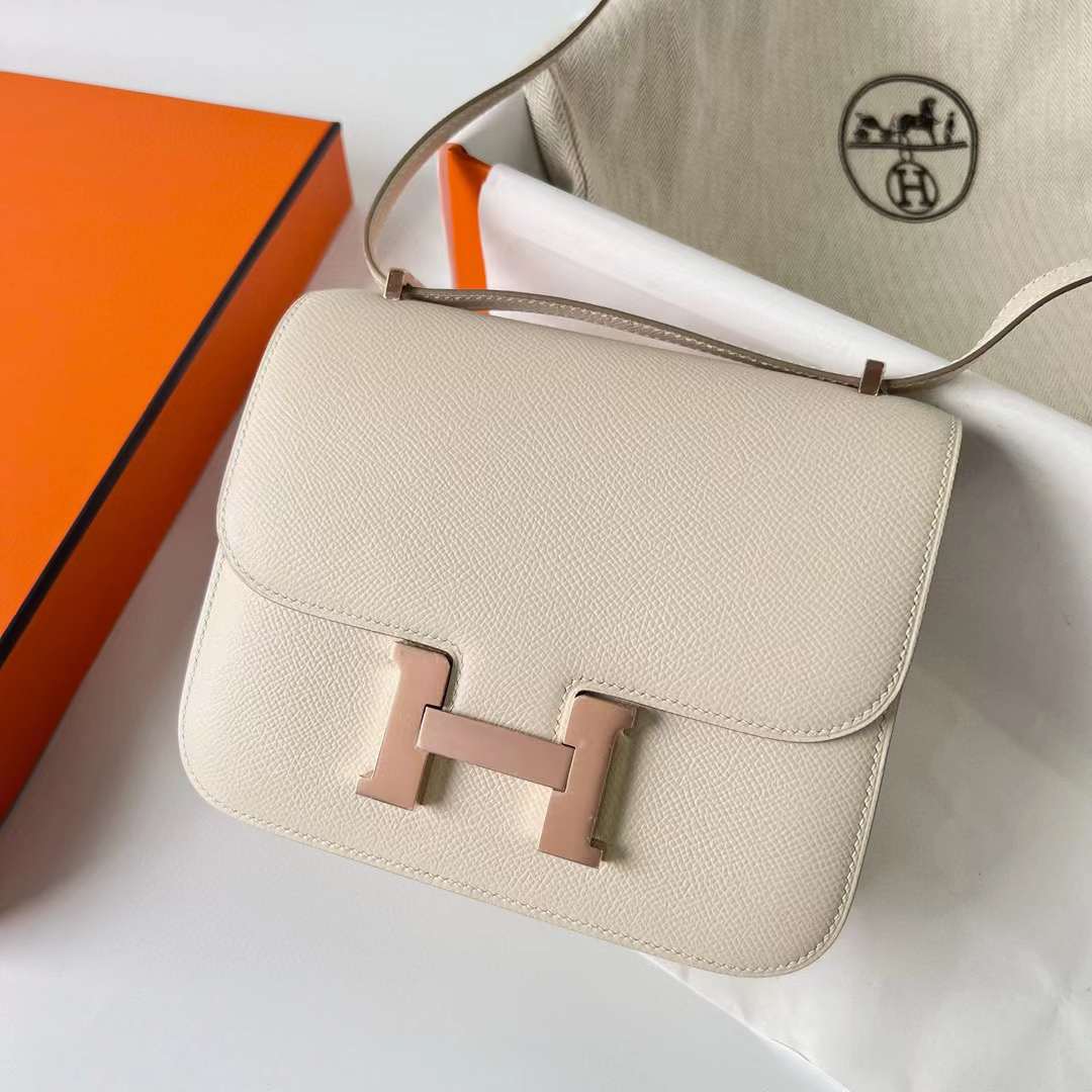 Hermès（爱马仕）Constance 空姐包 Epsom Ck10 奶昔白 玫瑰金扣 19cm 全手工蜡线缝制 Rghw