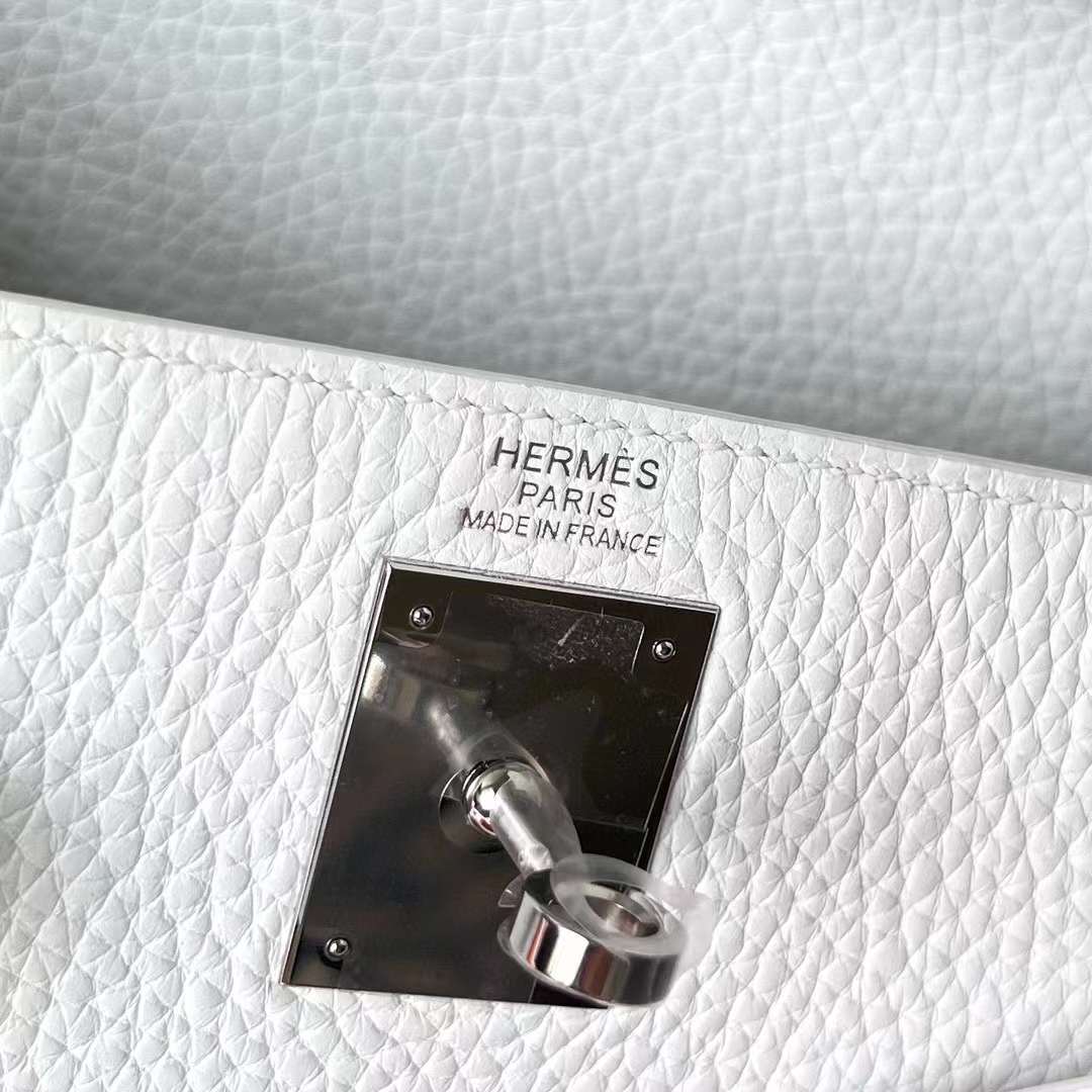 Hermès（爱马仕）Kelly 凯莉包 Clemence（原厂进口tc皮）01 纯白 银扣 25cm 全手工蜡线缝制 Phw