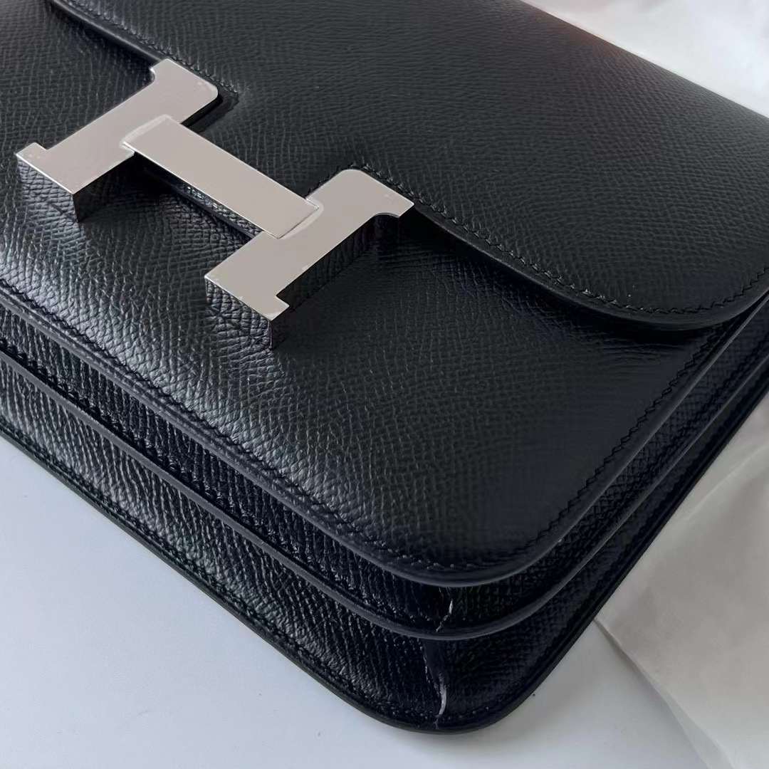 Hermès（爱马仕）Constance 康斯坦斯 Epsom Ck89 黑色 银扣 19cm 全手工蜡线缝制 Phw