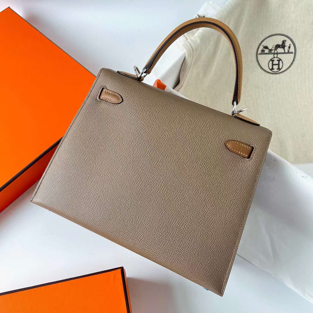 Hermès（爱马仕）Kelly 凯莉包 Epsom 掌纹皮 Ck18 大象灰 拼 3G 栗子色 拼 4B 饼干色 银扣 25cm 全手工蜡线缝制 Phw