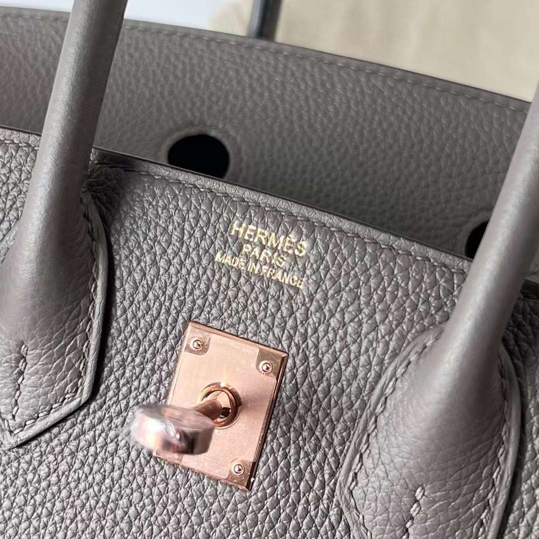 Hermès（爱马仕）Birkin 铂金包 Togo 顶级小牛皮 8F 锡器灰 玫瑰金扣 25cm 全手工蜡线缝制 Rghw