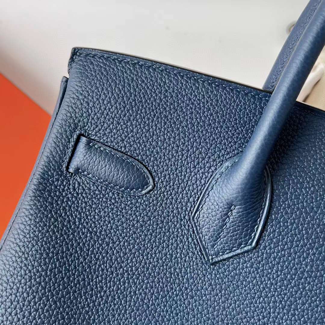 Hermès（爱马仕）Birkin 铂金包 Togo 进口德国小牛皮 S4 深邃蓝 金扣 30cm 全手工蜡线缝制 Ghw