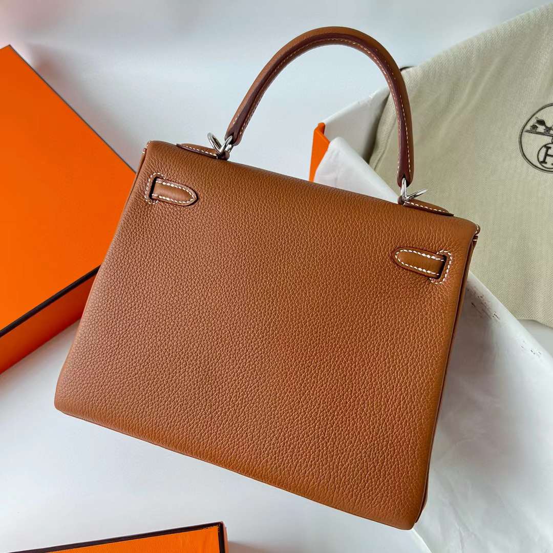 Hermès（爱马仕）Kelly 凯莉包 Togo 进口德国小牛皮 Ck37 金棕色 银扣 25cm 全手工蜡线缝制 Phw