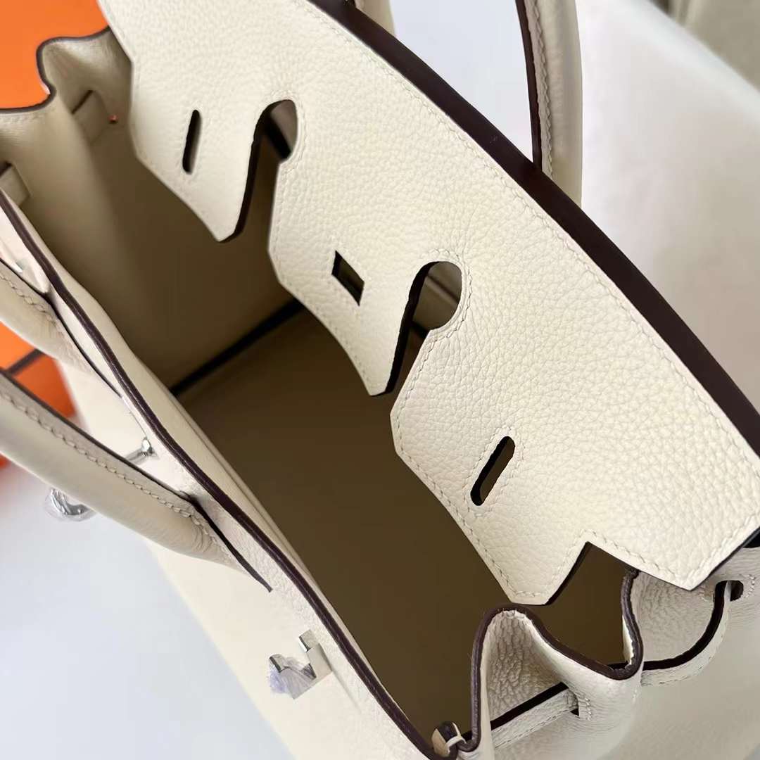 Hermès（爱马仕）Birkin 铂金包 Togo 进口小牛皮 i2 奶油白 银扣 25cm 全手工蜡线缝制 Phw