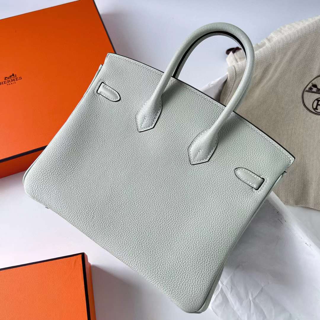 Hermès（爱马仕）Birkin 铂金包 Togo 进口小牛皮 0W 水晶灰 金扣 25cm 全手工蜡线缝制 Ghw
