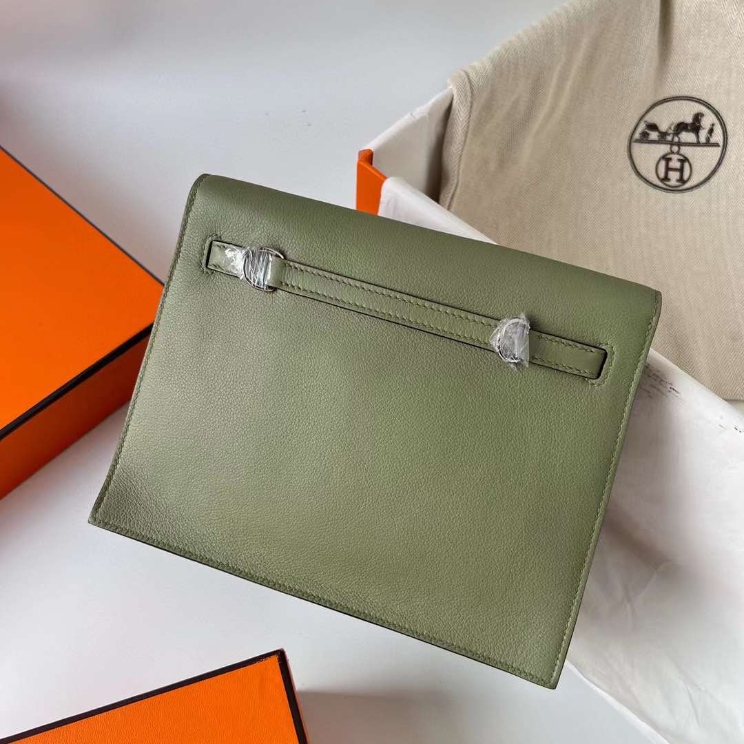 Hermès（爱马仕）Kelly danse 跳舞包 Evercolor Q1 鼠尾草绿 银扣 22cm 全手工蜡线缝制 Phw