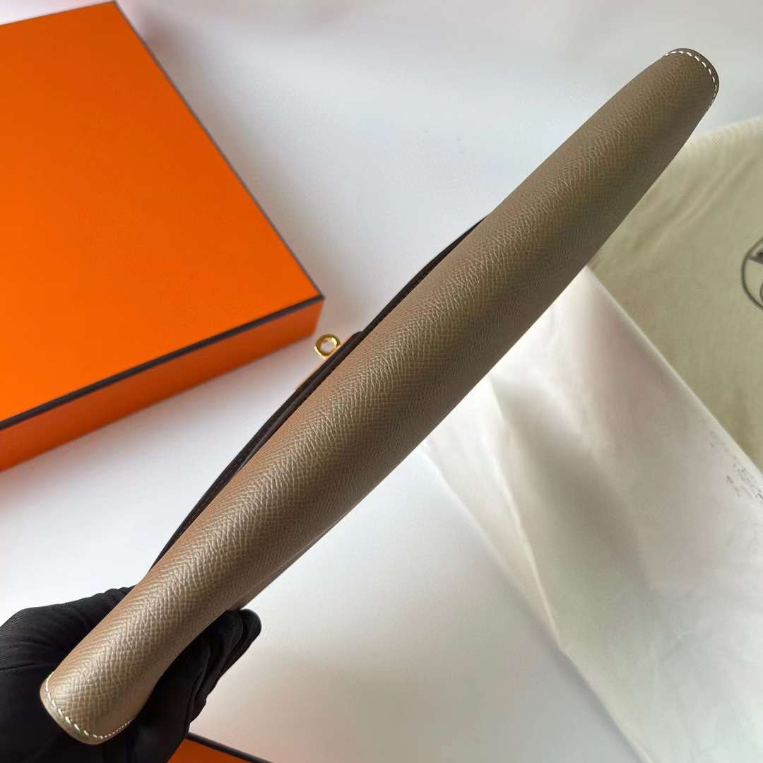 Hermès（爱马仕）Kelly cut Epsom Ck18 大象灰 金扣 31cm 全手工蜡线缝制 Ghw