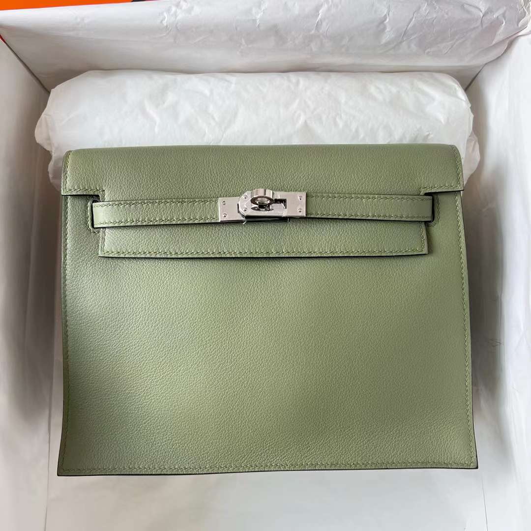 Hermès（爱马仕）Kelly danse 跳舞包 Evercolor Q1 鼠尾草绿 银扣 22cm 全手工蜡线缝制 Phw