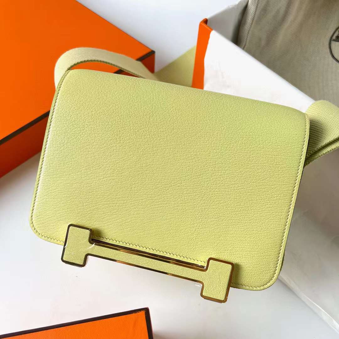 Hermès（爱马仕）Geta 木屐包 Chevre 进口山羊皮 R9 嫩芽黄 金扣 20cm 全手工蜡线缝制 Ghw