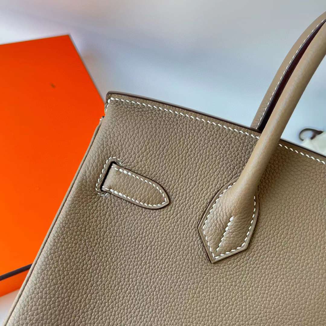 Hermès（爱马仕）Birkin 铂金包 Togo 进口小牛皮 Ck18 大象灰 金扣 30cm 全手工蜡线缝制 Ghw