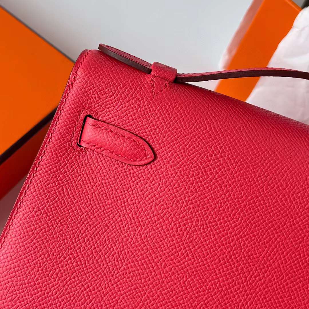 Hermès（爱马仕）Mini Kelly Pochette Epsom T5 蜜糖粉 金扣 22cm 全手工蜡线缝制 Ghw
