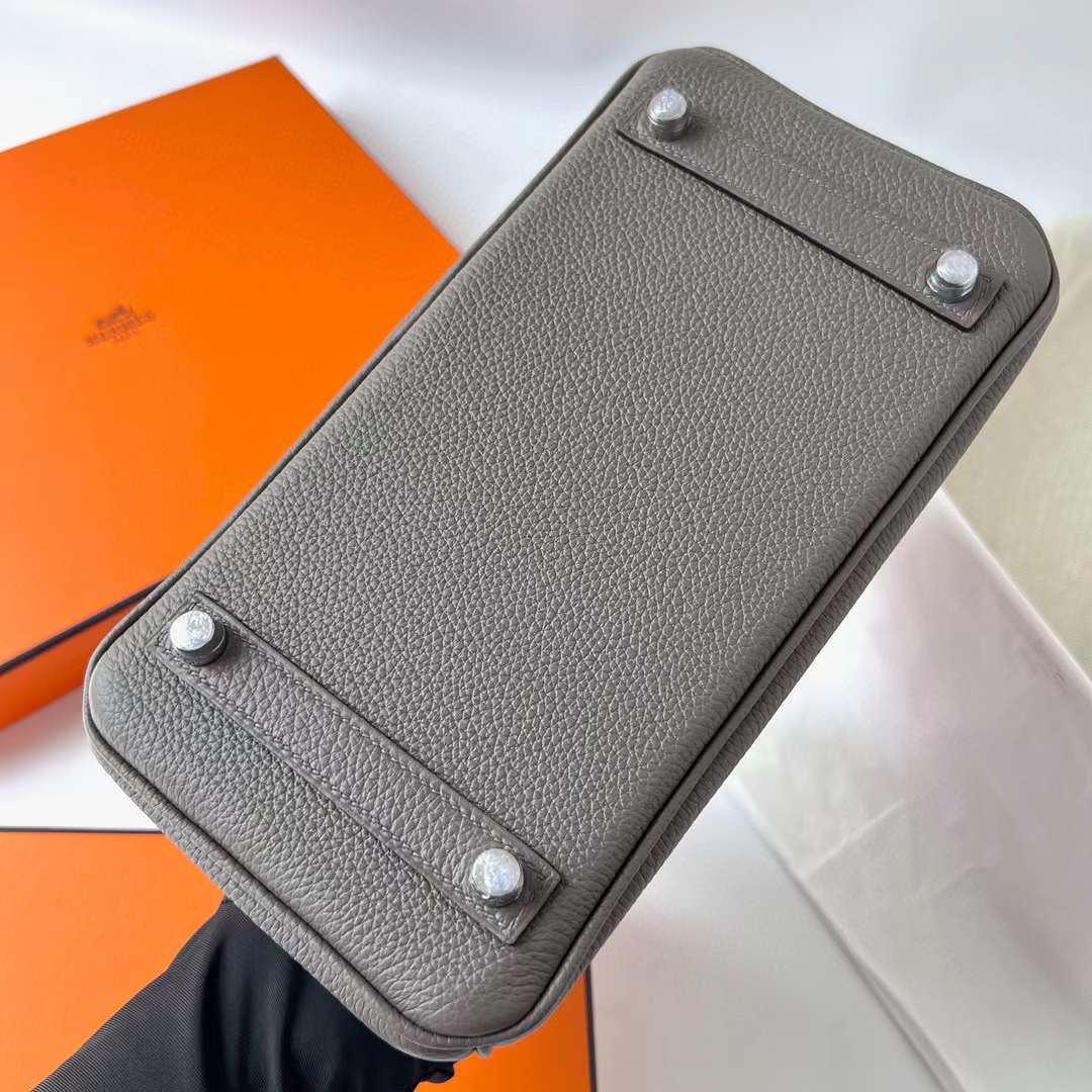 Hermès（爱马仕）Birkin 铂金包 Togo 进口德国小牛皮 8F 锡器灰 银扣 25cm 全手工蜡线缝制 Phw