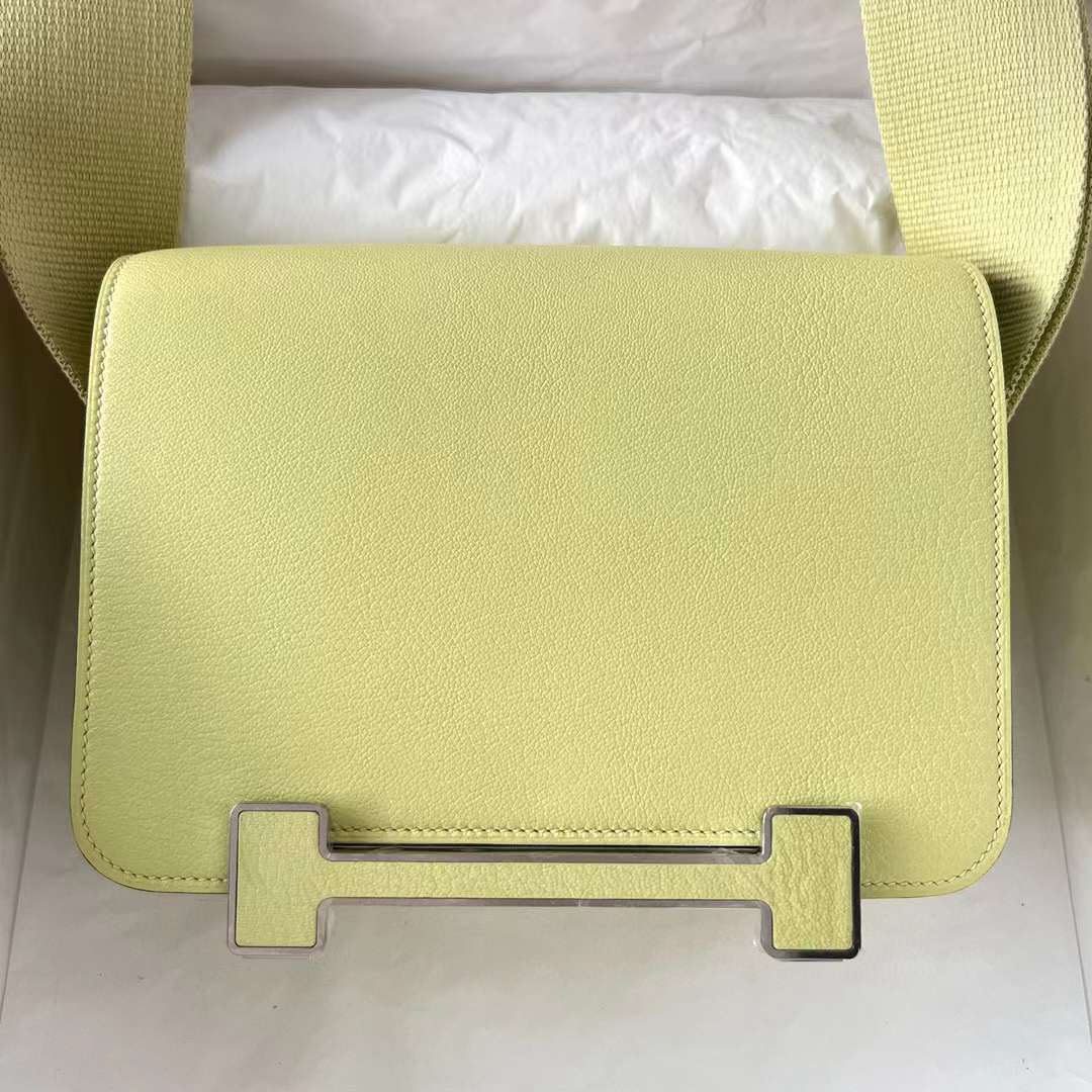 Hermès（爱马仕）Geta 木屐包 Chevre 进口山羊皮 R9 嫩芽黄 银扣 20cm 全手工蜡线缝制 Phw