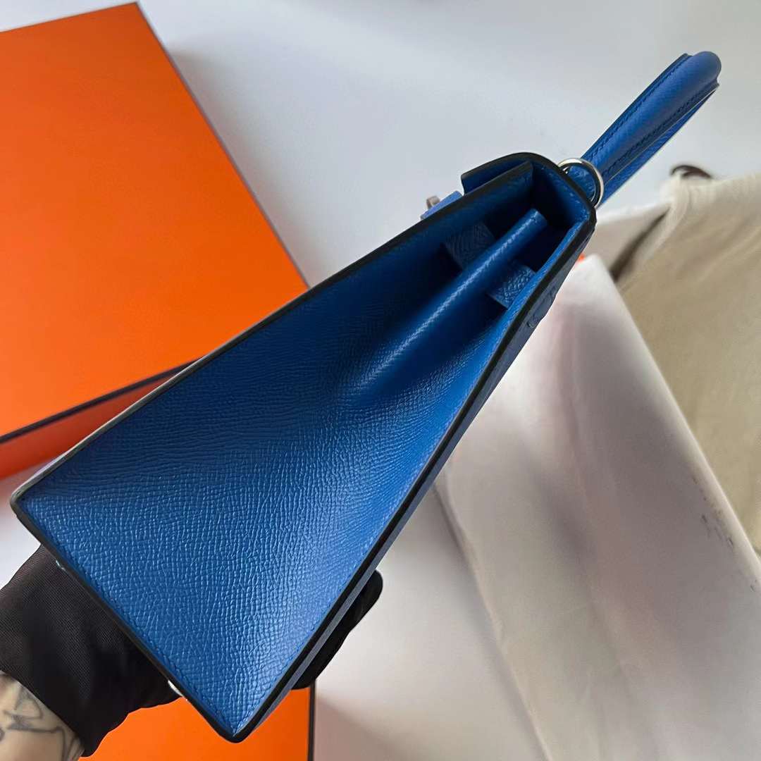Hermès（爱马仕）Kelly 凯莉包 Epsom Ck71 法国蓝 银扣 25cm 全手工蜡线缝制 Phw