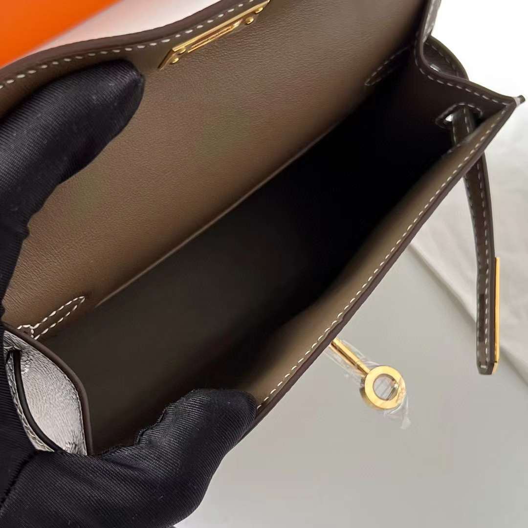 Hermès（爱马仕）Mini Kelly 迷你凯莉 Epsom Ck18 大象灰 金扣 19cm 全手工蜡线缝制 Ghw