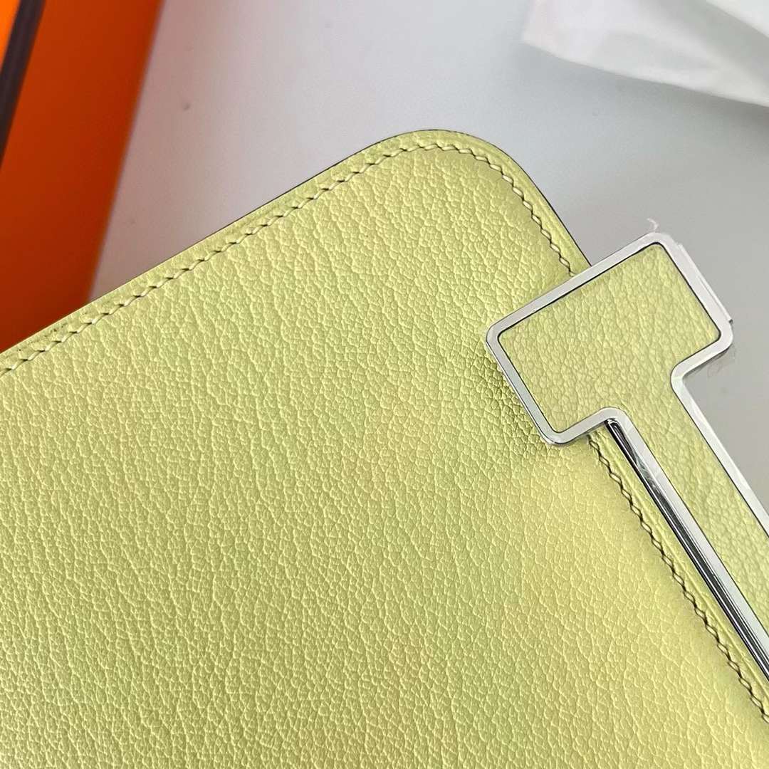 Hermès（爱马仕）Geta 木屐包 Chevre 进口山羊皮 R9 嫩芽黄 银扣 20cm 全手工蜡线缝制 Phw