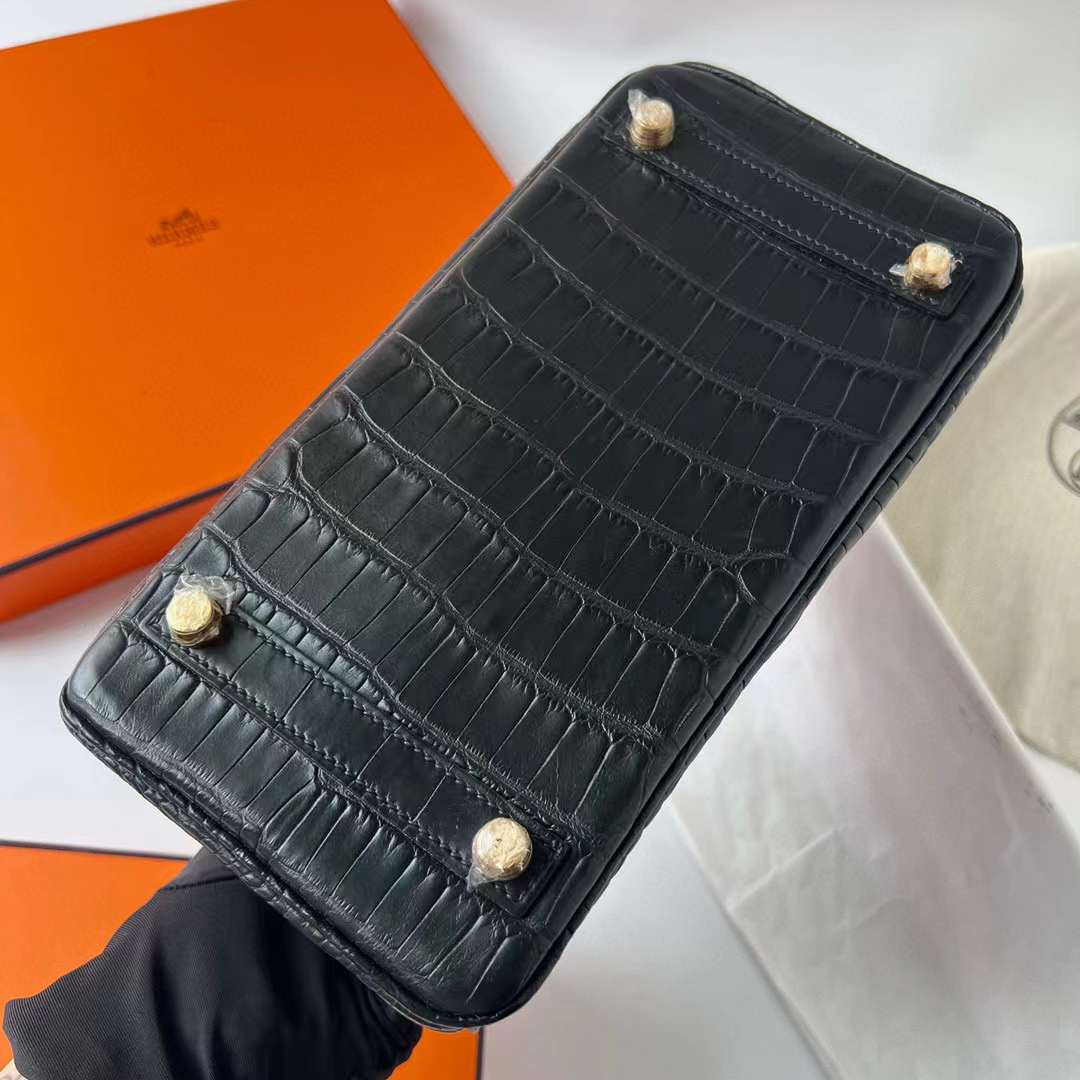 Hermès（爱马仕）Birkin 铂金包 雾面美洲鳄鱼皮 Matte Alligator Crocodile Ck89 黑色 金扣 25cm 全手工蜡线缝制 Ghw
