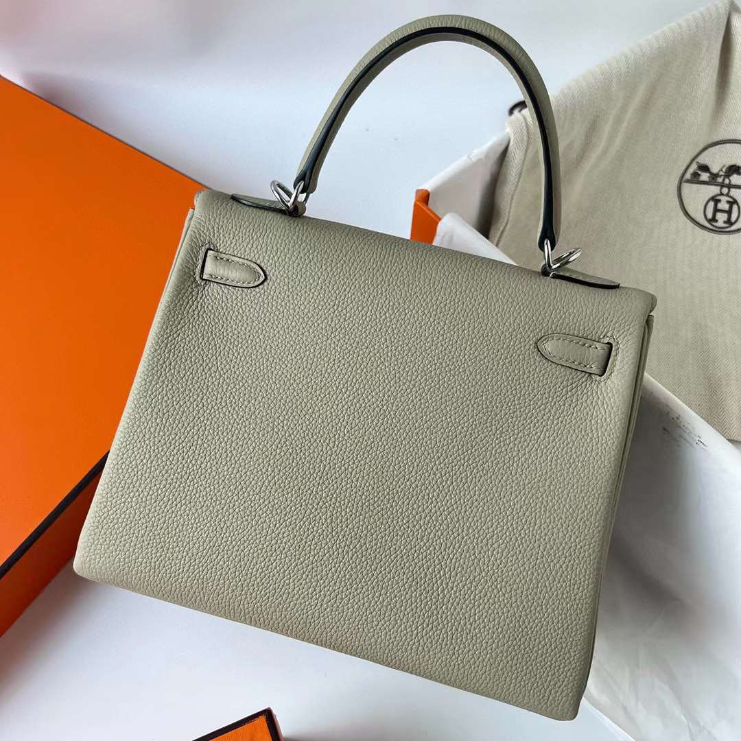 Hermès（爱马仕）Kelly 凯莉包 Togo皮 进口德国小牛皮 Q1 鼠尾草绿 银扣 25cm 顶级工艺 全手工缝制 Phw