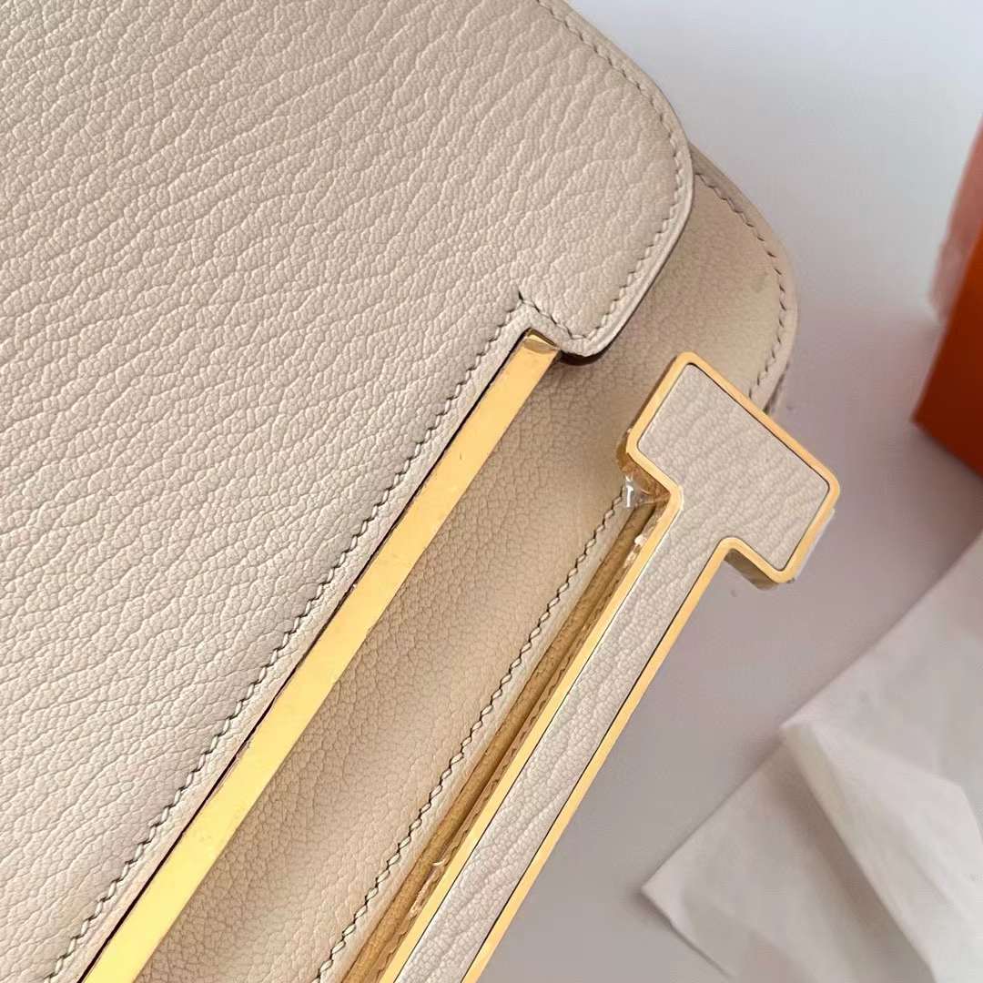 Hermès（爱马仕）Geta 木屐包 Chevre 进口山羊皮 I2 奶油白 金扣 20cm 全手工蜡线缝制 Ghw