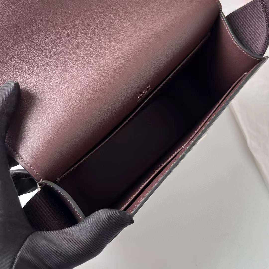 Hermès（爱马仕）Geta 木屐包 Chevre 进口山羊皮 0G 马鞍红 银扣 20cm 全手工蜡线缝制 Phw
