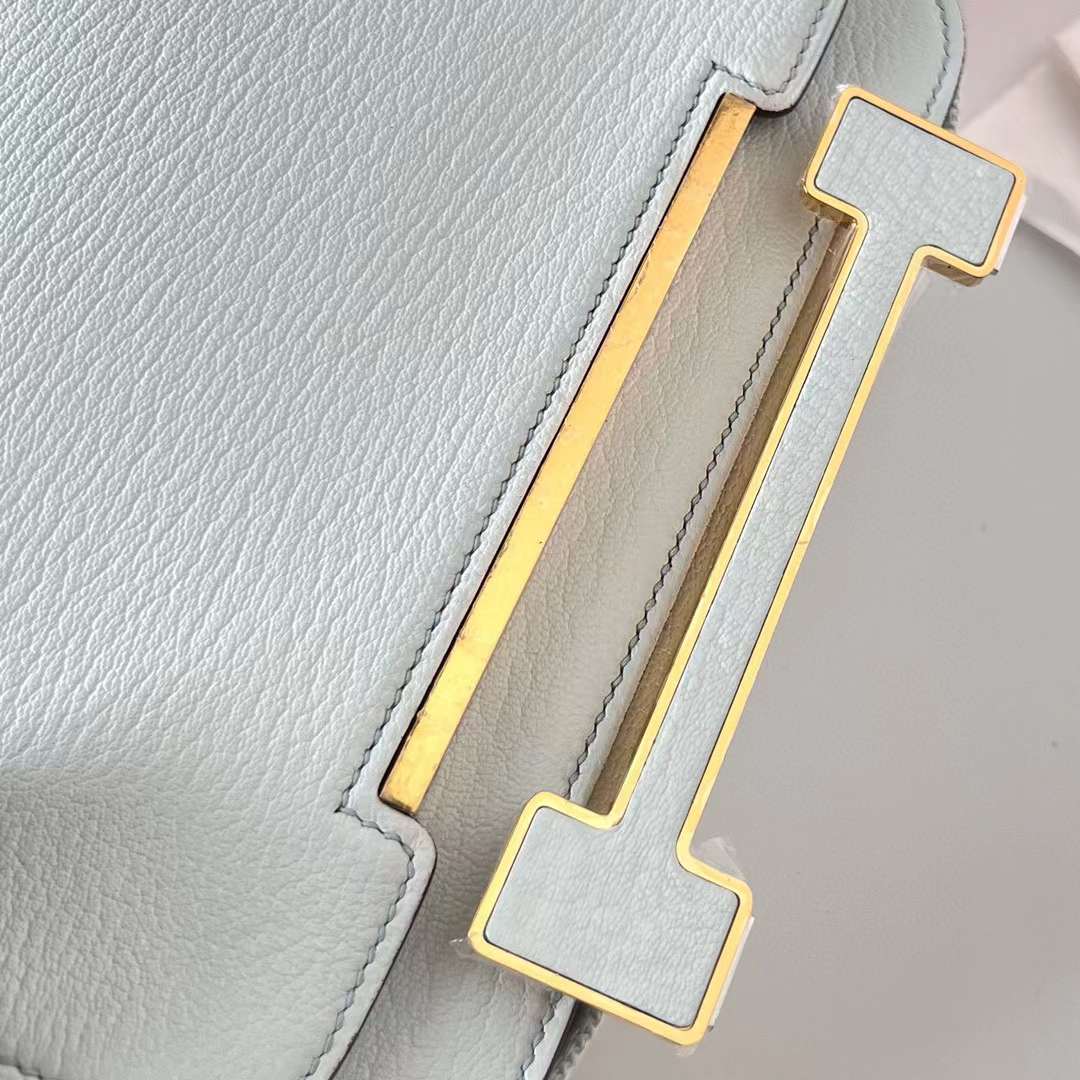 Hermès（爱马仕）Geta 木屐包 Chevre 进口山羊皮 T0 雾蓝色 金扣 20cm 全手工蜡线缝制 Ghw