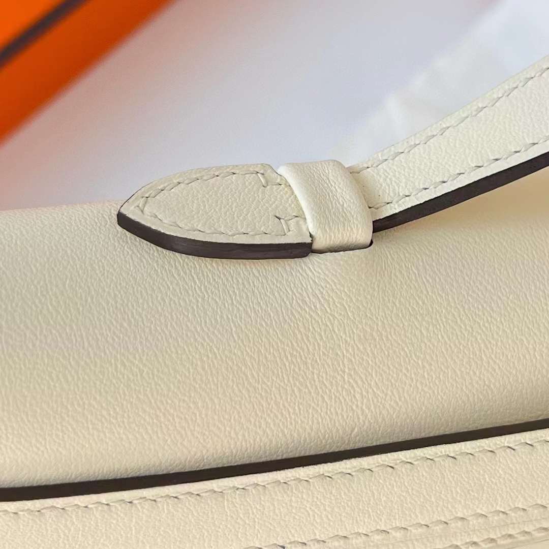 Hermès（爱马仕）Kelly cut Swift I2 奶油白 金扣 31cm 全手工蜡线缝制 Ghw