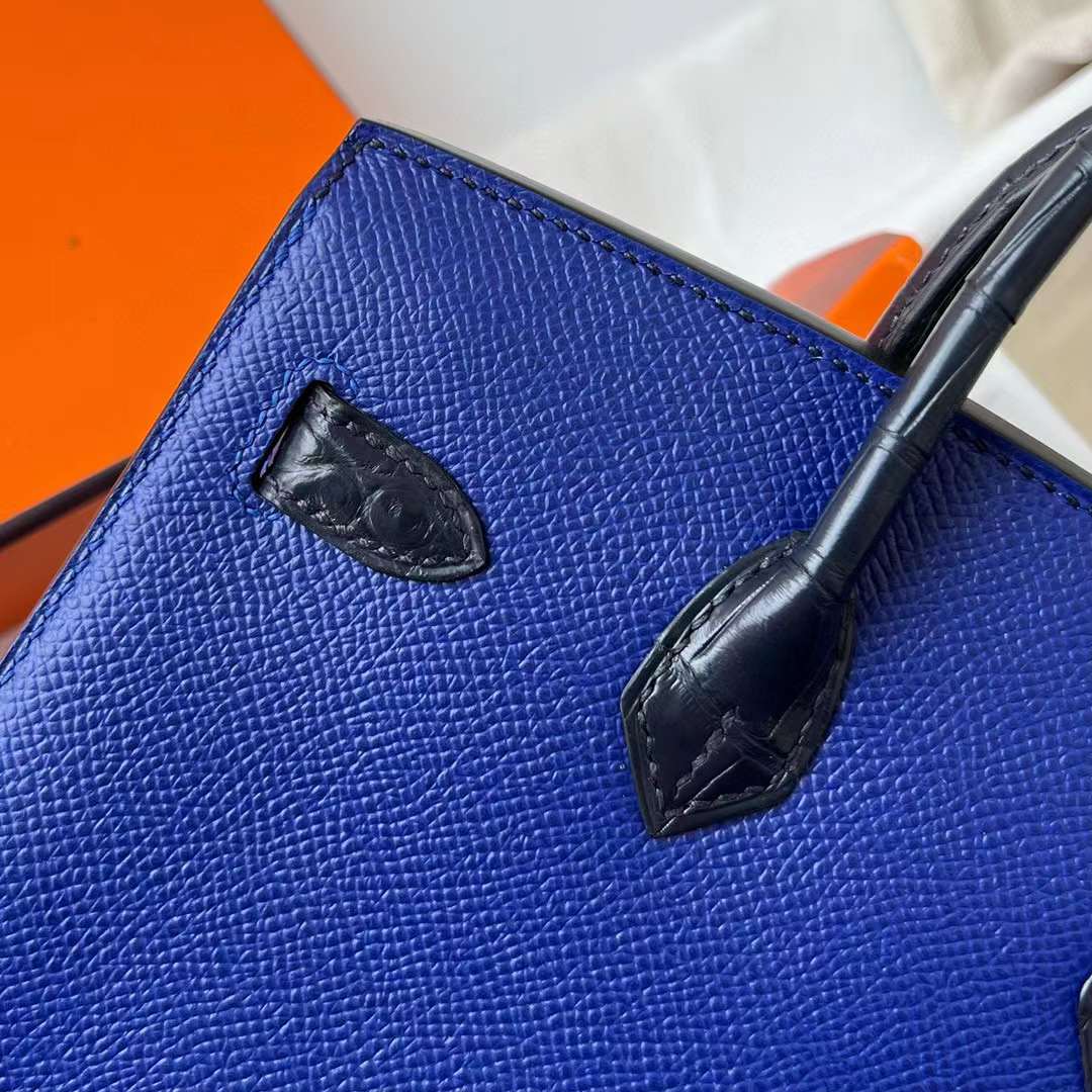 Hermès（爱马仕）Birkin 限量版 蓝色 小房子 银扣 20cm 全手工蜡线缝制 Phw