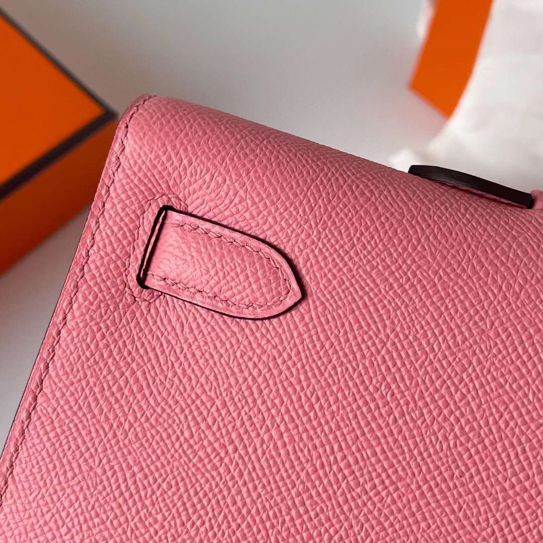 Hermès（爱马仕）Kelly cut Epsom 1Q 奶昔粉 银扣 31cm 全手工蜡线缝制 Phw