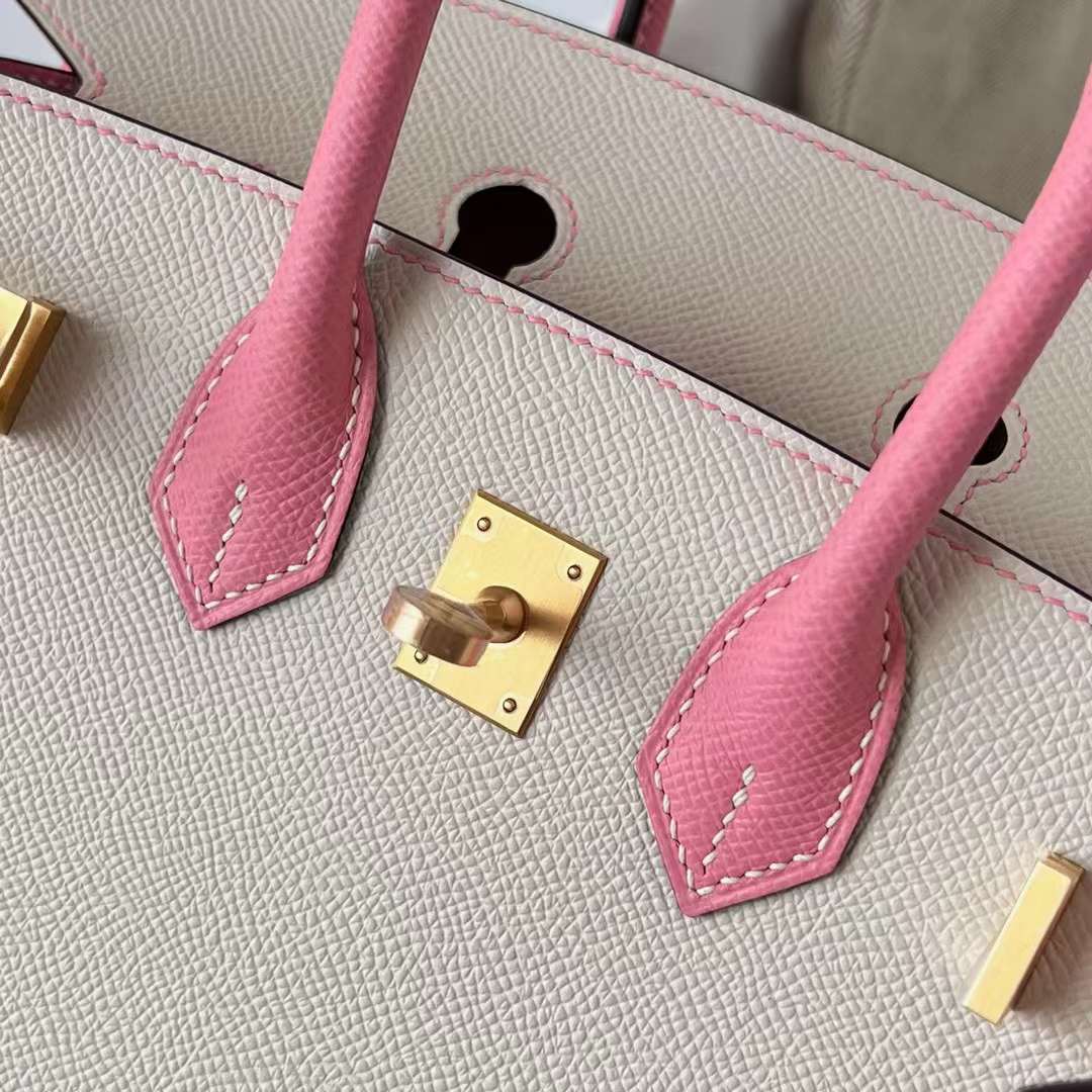 Hermès（爱马仕）Birkin 铂金包 Sellier Epsom Ck10 奶昔白 拼 1Q 奶昔粉 磨砂金扣 25cm 全手工蜡线缝制 Bghw