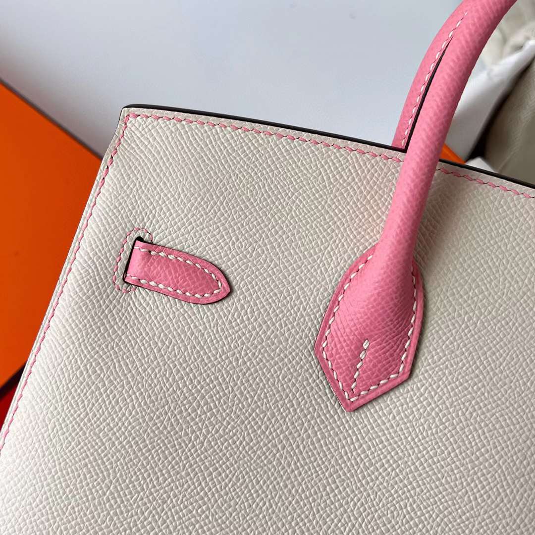 Hermès（爱马仕）Birkin 铂金包 Sellier Epsom Ck10 奶昔白 拼 1Q 奶昔粉 磨砂金扣 25cm 全手工蜡线缝制 Bghw