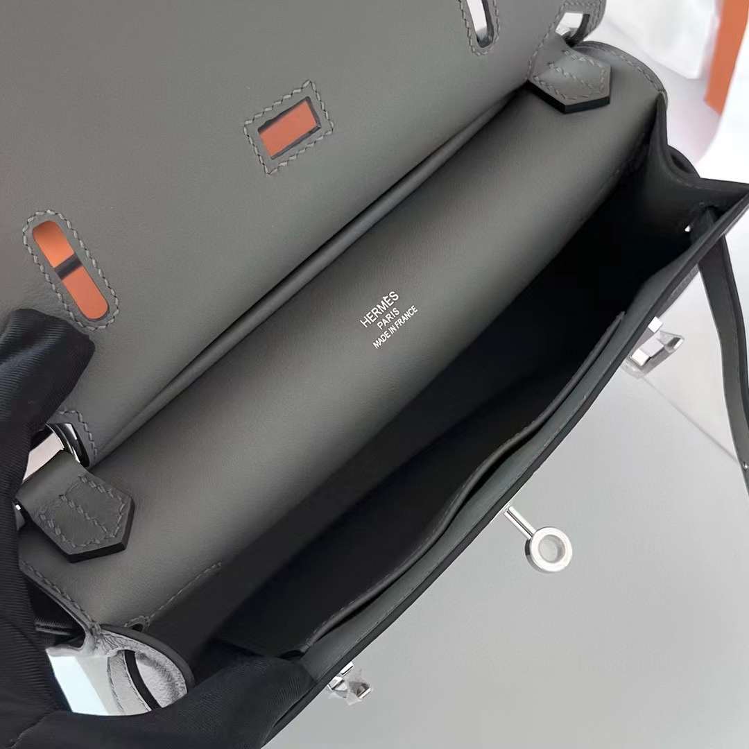 Hermès（爱马仕）Mini Jypsiere 迷你 吉普赛 Swift 0L 积雨云灰 银扣 23cm 全手工蜡线缝制 Phw