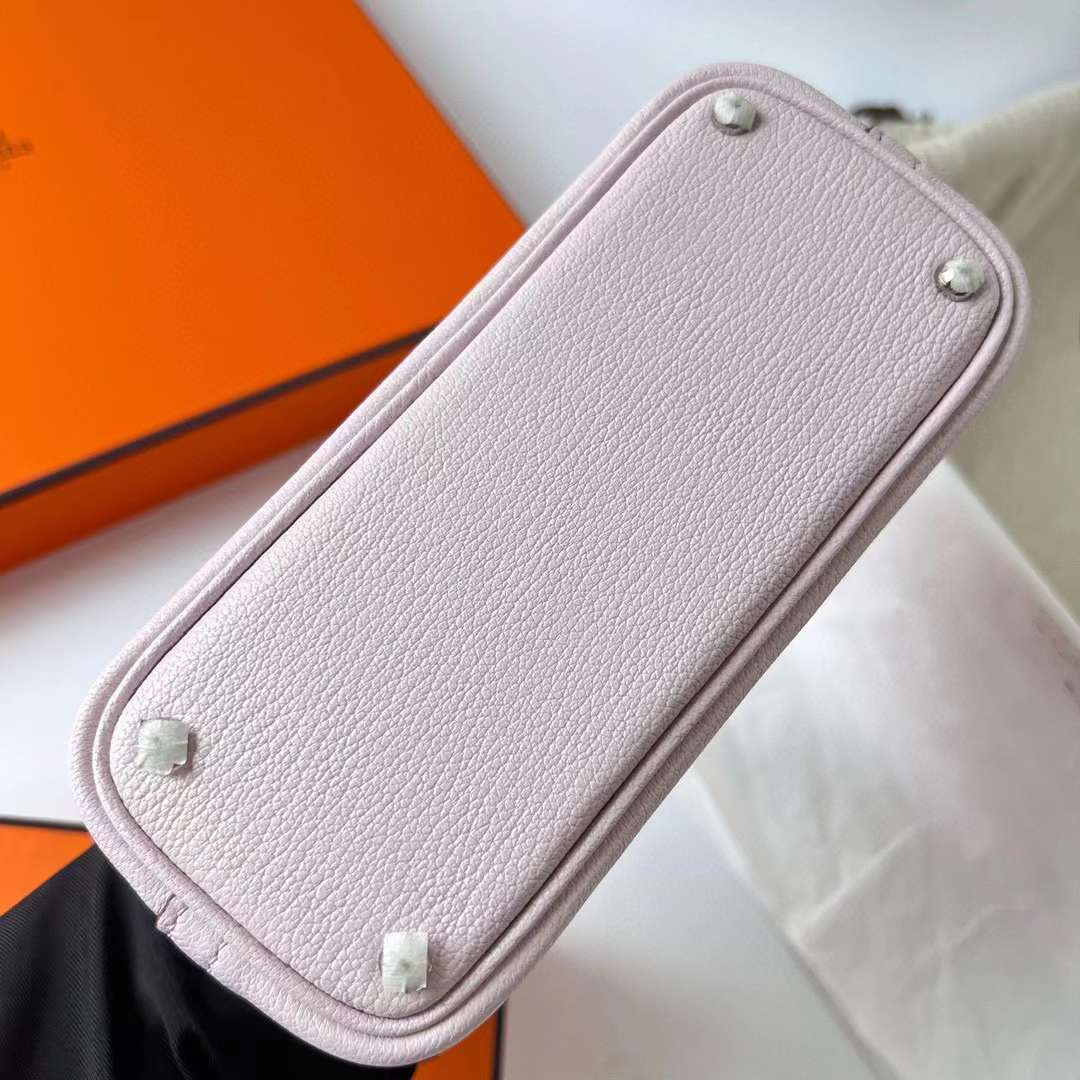 Hermès（爱马仕）Mini Bolide 迷你保龄球包 Chevre 进口山羊皮 09 梦幻粉紫 银扣 19cm 全手工蜡线缝制 Phw