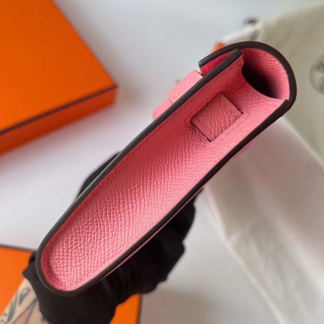 Hermès（爱马仕）Kelly cut Epsom 1Q 奶昔粉 银扣 31cm 全手工蜡线缝制 Phw