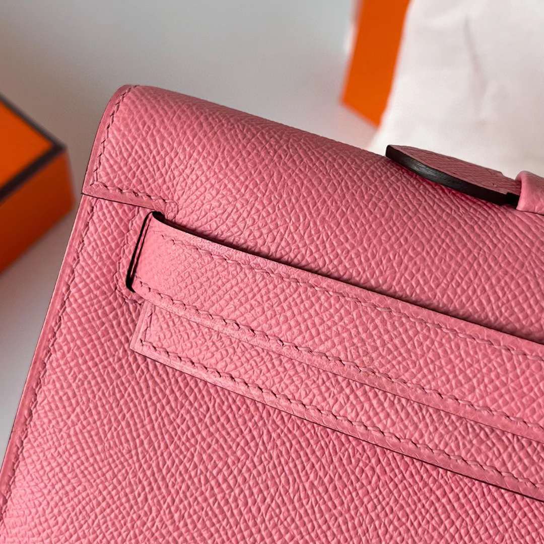 Hermès（爱马仕）Kelly cut Epsom 1Q 奶昔粉 银扣 31cm 全手工蜡线缝制 Phw